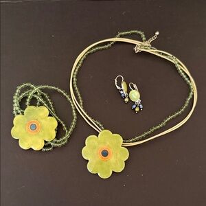 Green enamel Floral Necklace, Bracelet and Earring Set